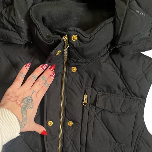 Lands End Black Puffer Vest - Picture 6 of 6